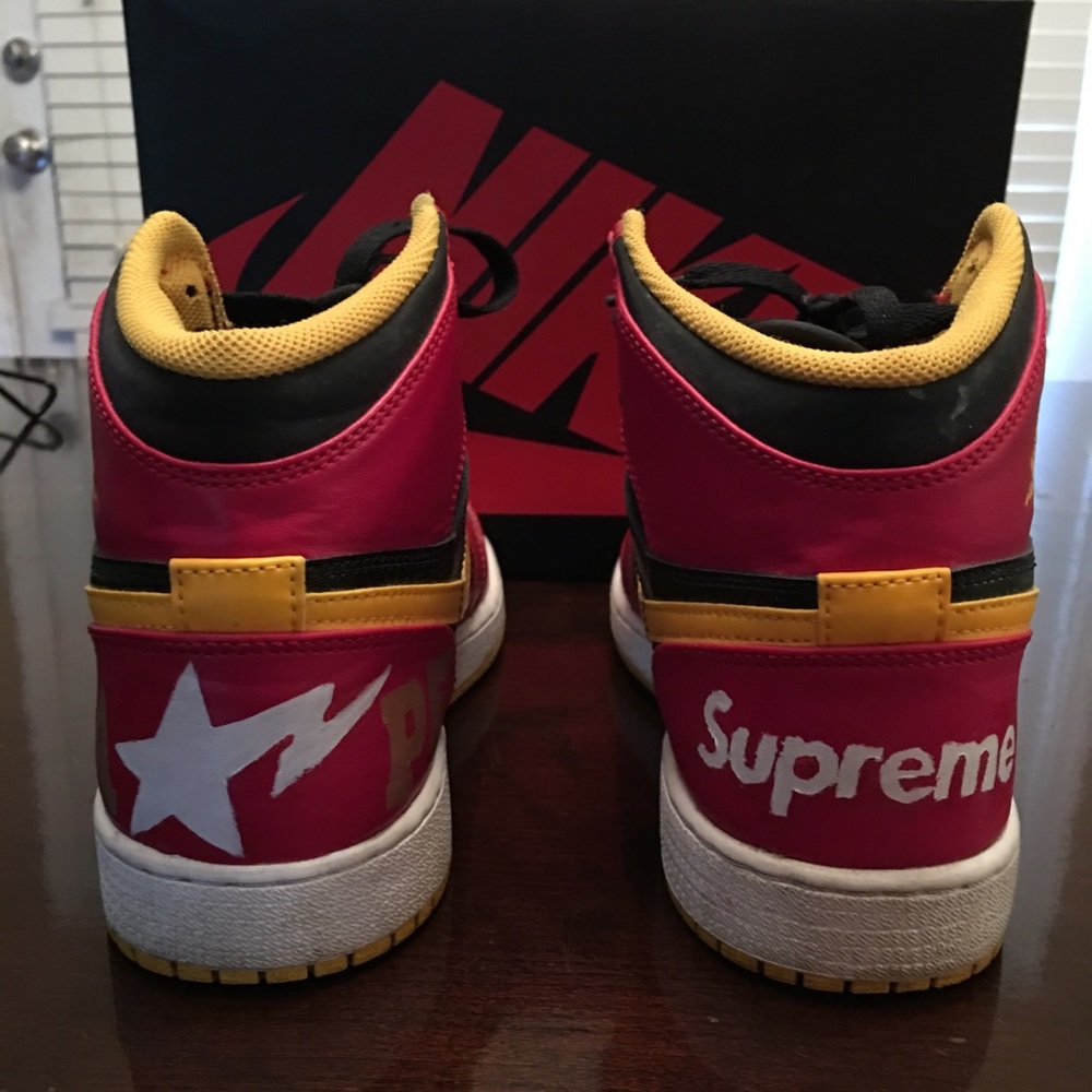 Jordan 1’s - Picture 4 of 6
